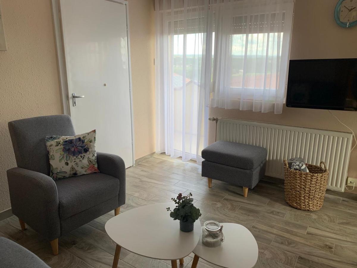 Judit Apartments Хевиз Экстерьер фото