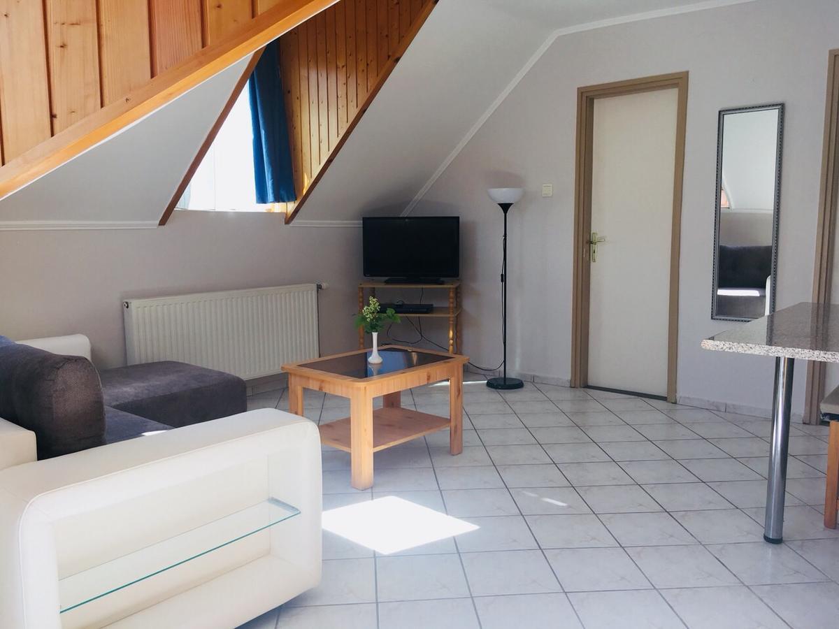 Judit Apartments Хевиз Экстерьер фото